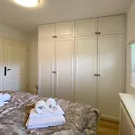 Alex Apartament *